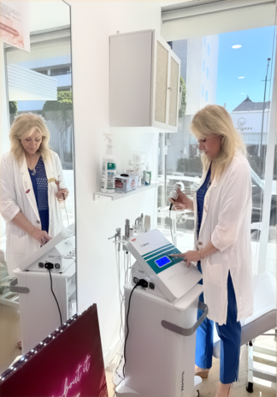 ST DERMA - Simin Tehrani